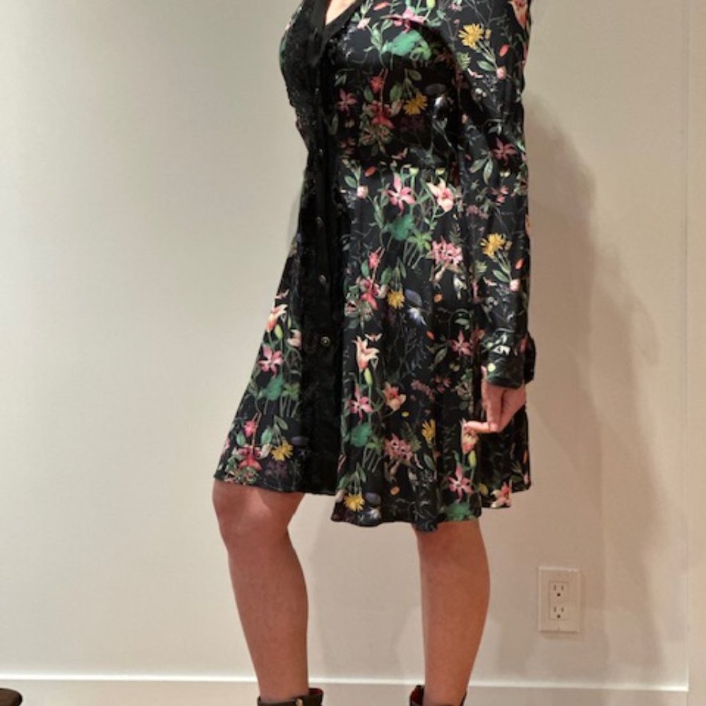 WOMEN DRESS